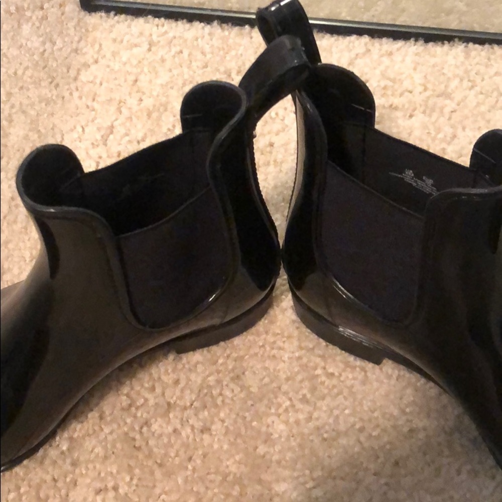 BRAND NEW SAM Edelman short rain boots